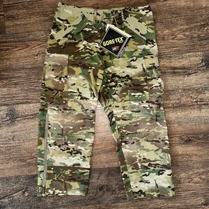 New USAF/USA APEC Cold/Wet Weather Trousers Gore-Tex Multicam OCP Large Short
